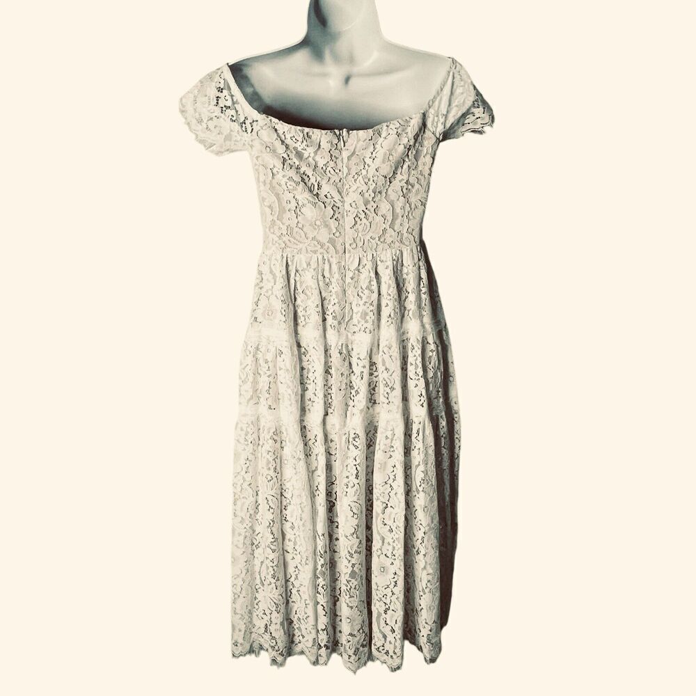 NWT Lulu's Size XS Midi Dress Nude Lining Tiered Floral Lace Off Shoulder Prom - Picture 4 of 13